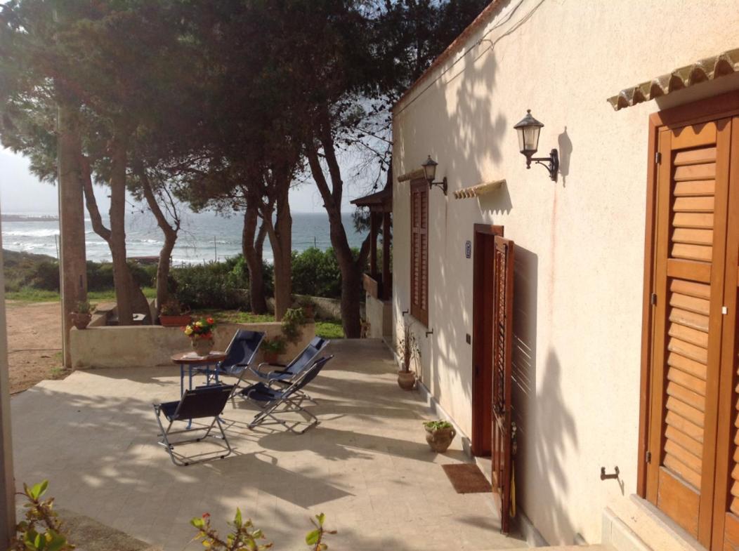 Casa Con Verande Sul Mare A 2 Minuti A Piedi Dalla Spiaggia Custonaci Bagian luar foto