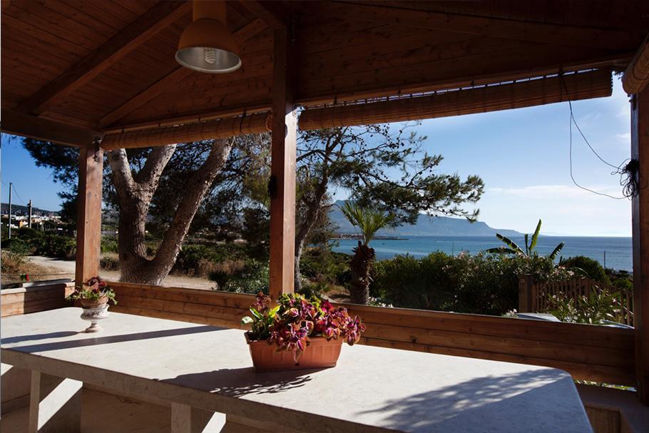 Casa Con Verande Sul Mare A 2 Minuti A Piedi Dalla Spiaggia Custonaci Bagian luar foto